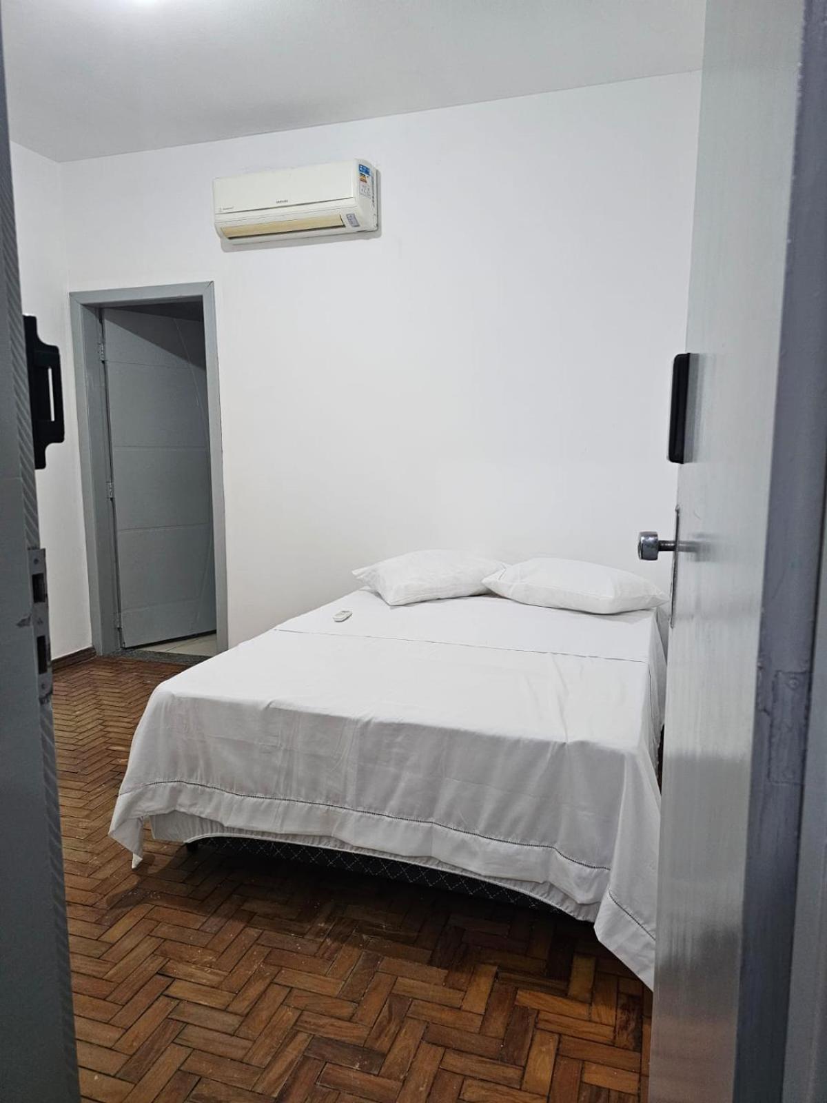 Cig Hostel Goiania Exterior photo